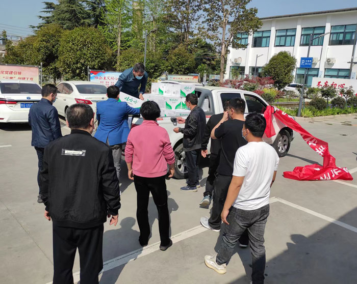 周口市通用鼓风机有限公司慰问防疫工作人员